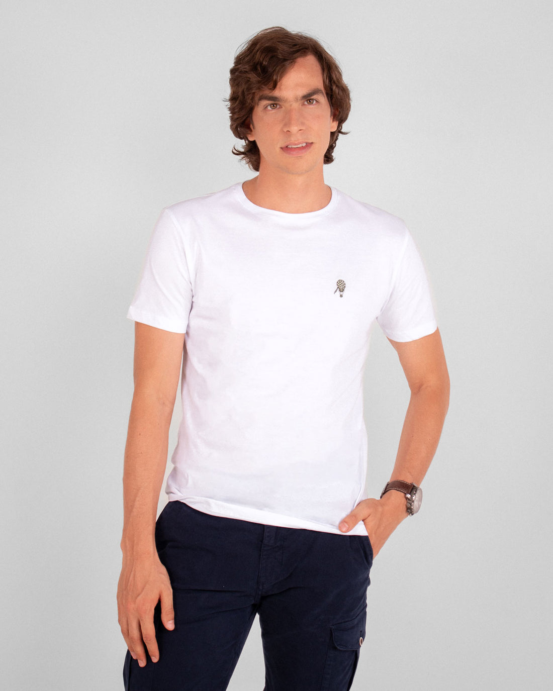 Camiseta  blanca en algodón pima slim fit ajustado para hombre